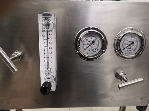 平板膜試驗(yàn)設(shè)備